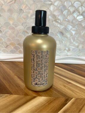 Davines Salt Spray